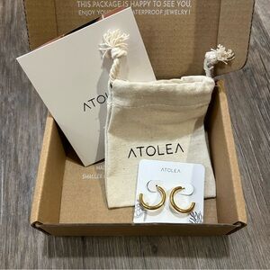 Atolea Classic Gold Hoop NWT